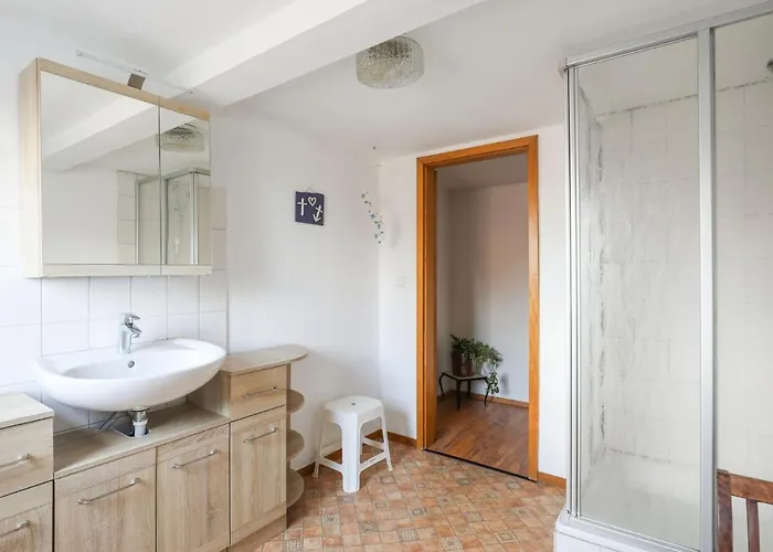 Von Dollen-2 By Interhome